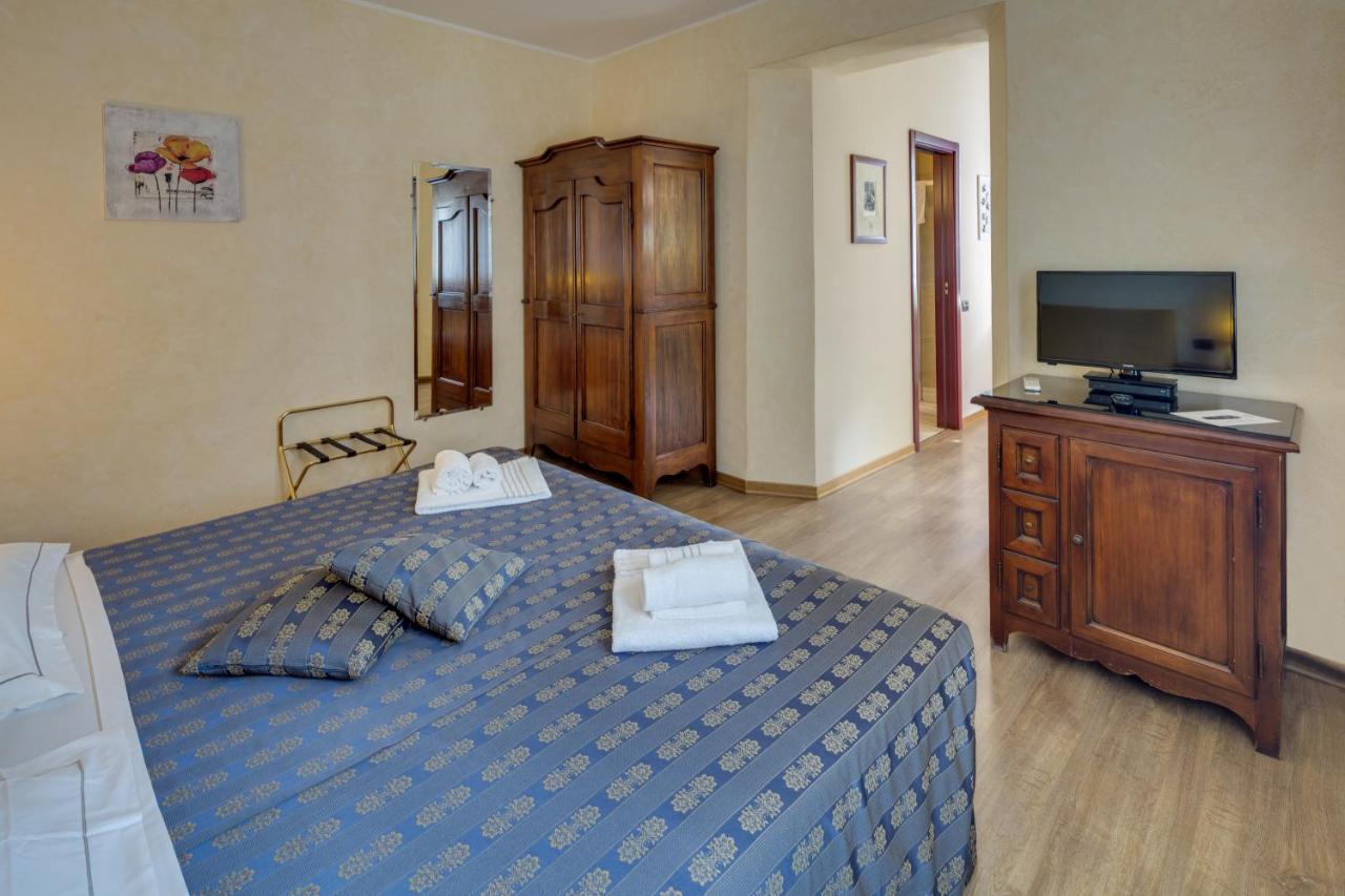 Castello Rosso Hotel Costigliole Saluzzo Екстериор снимка