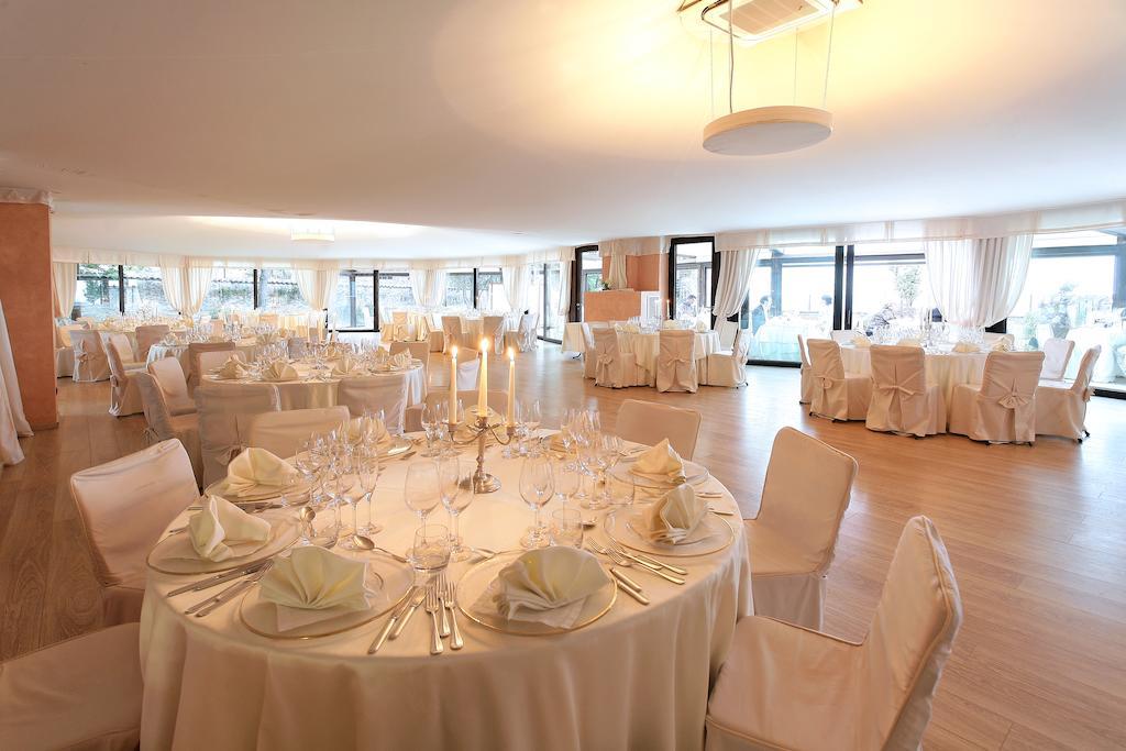 Castello Rosso Hotel Costigliole Saluzzo Екстериор снимка