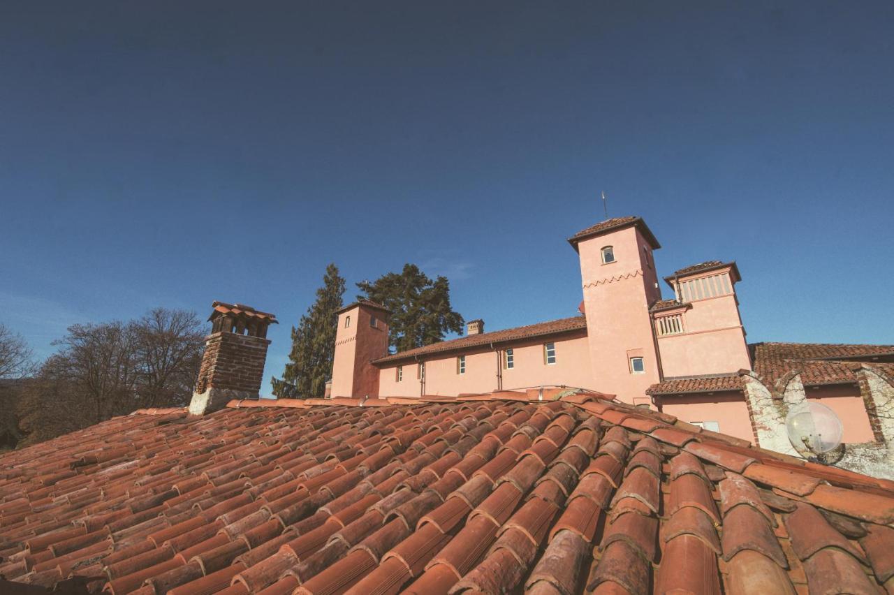 Castello Rosso Hotel Costigliole Saluzzo Екстериор снимка