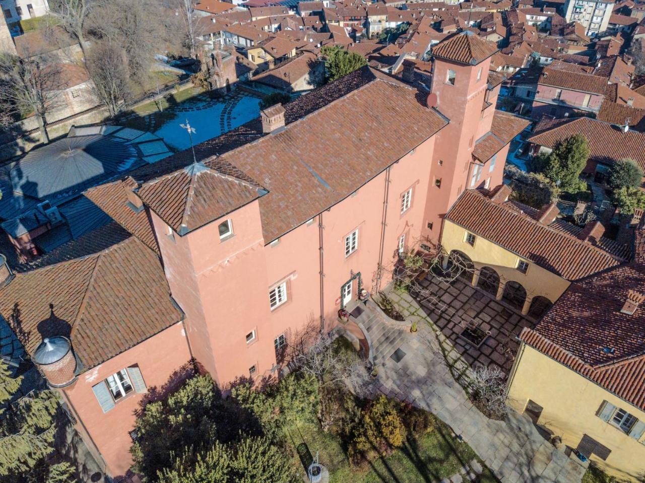 Castello Rosso Hotel Costigliole Saluzzo Екстериор снимка